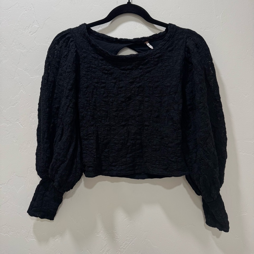 Free People Tea Time Black Textured Knit Crop Top Cut Out Back Women's Small - Picture 3 of 15